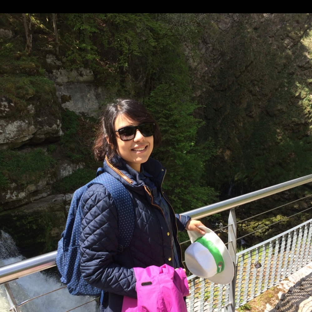 Meet your Posher, Negin